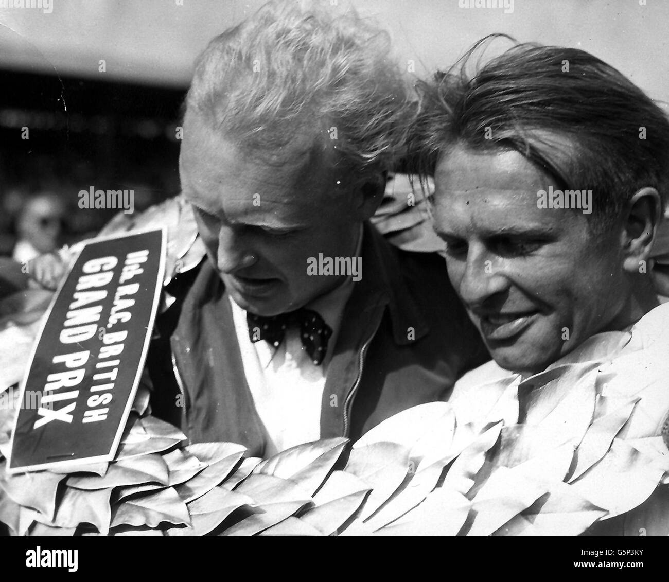 Peter Collins and Mike Hawthorn (L) Stock Photo