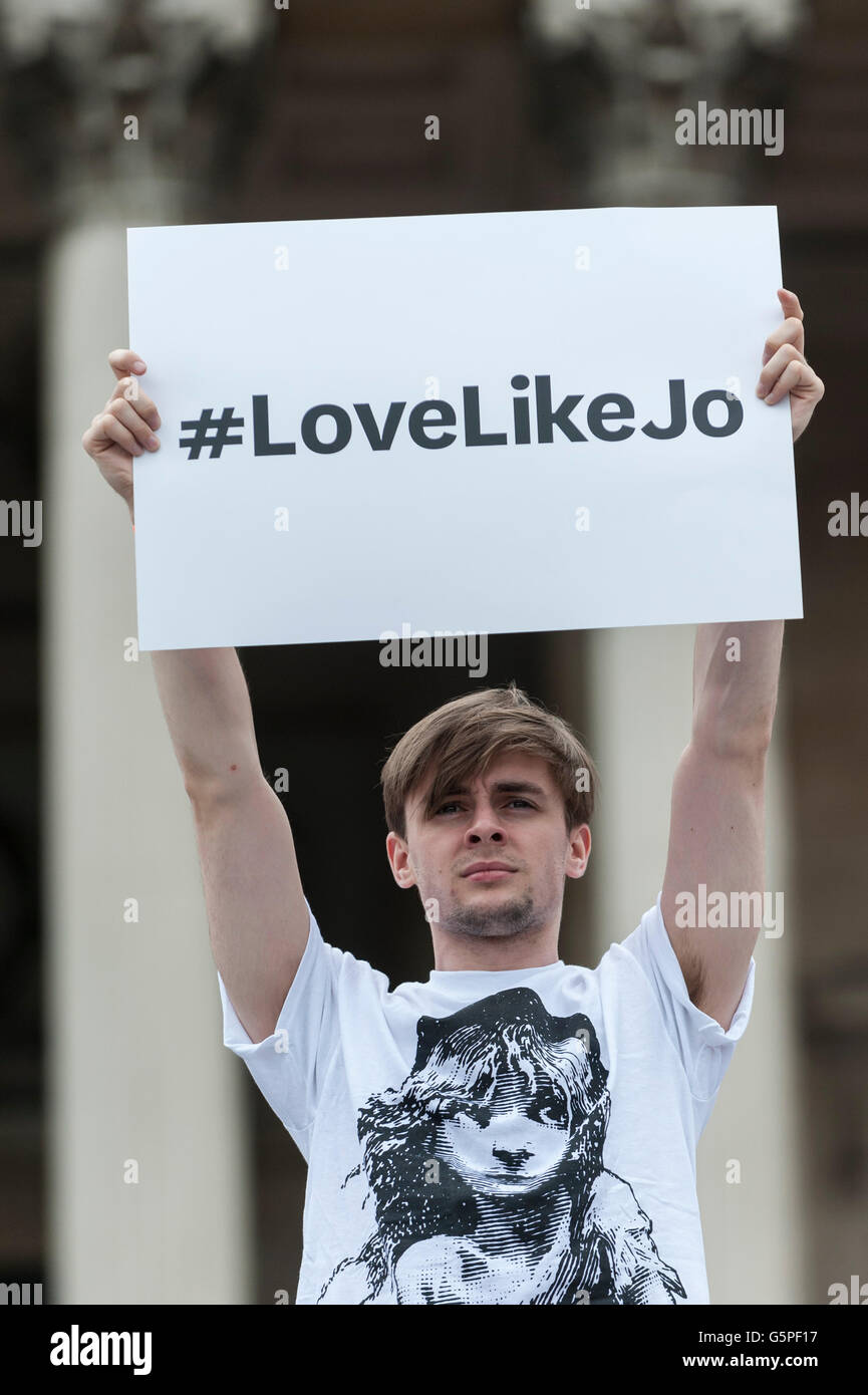 London, UK.  22 June 2016.  A member of the West End cast of Les Miserables holds aloft a placard.  Thousands of people gathered in Trafalgar Square to commemorate Jo Cox MP, who was murdered last week.  Today, would have been Jo's 42nd birthday.  Under the banner #moreincommon, the audience listened to speeches by Jo's family and friends as well as by actor Bill Nighy, human rights campaigner Malala as well as a musical perfomance from the cast of Les Miserables.    Credit:  Stephen Chung / Alamy Live News Stock Photo