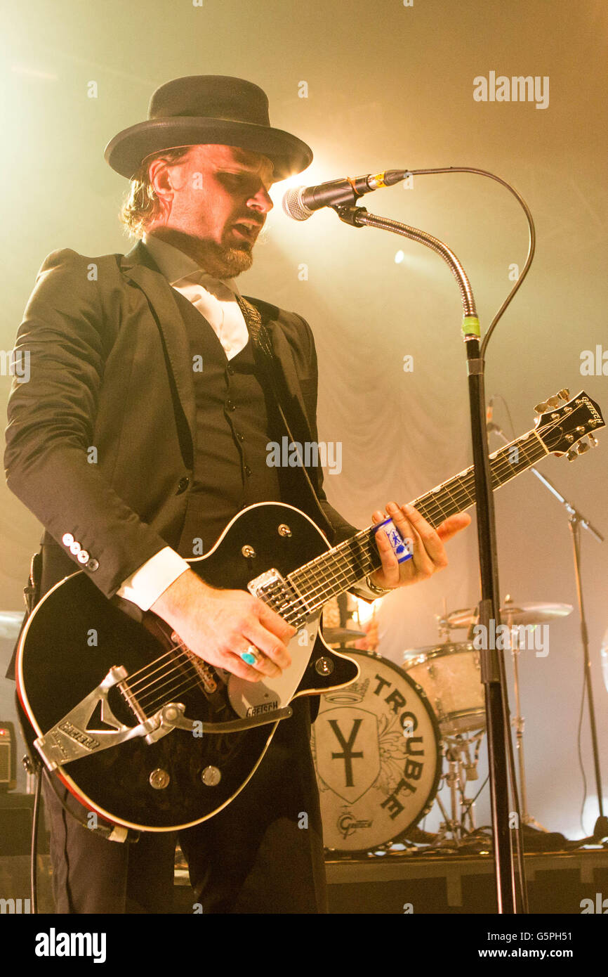 O2 Forum Kentish Town, Kentish Town, London, UK, 22nd June 2016, Vintage Trouble at the O2 Forum Kentish Town, Nalle Colt of Vintage Trouble, Vintage Trouble on their 1 Hopeful Road tour in Kentish Town, London. Credit:  Richard Soans/Alamy Live News Stock Photo