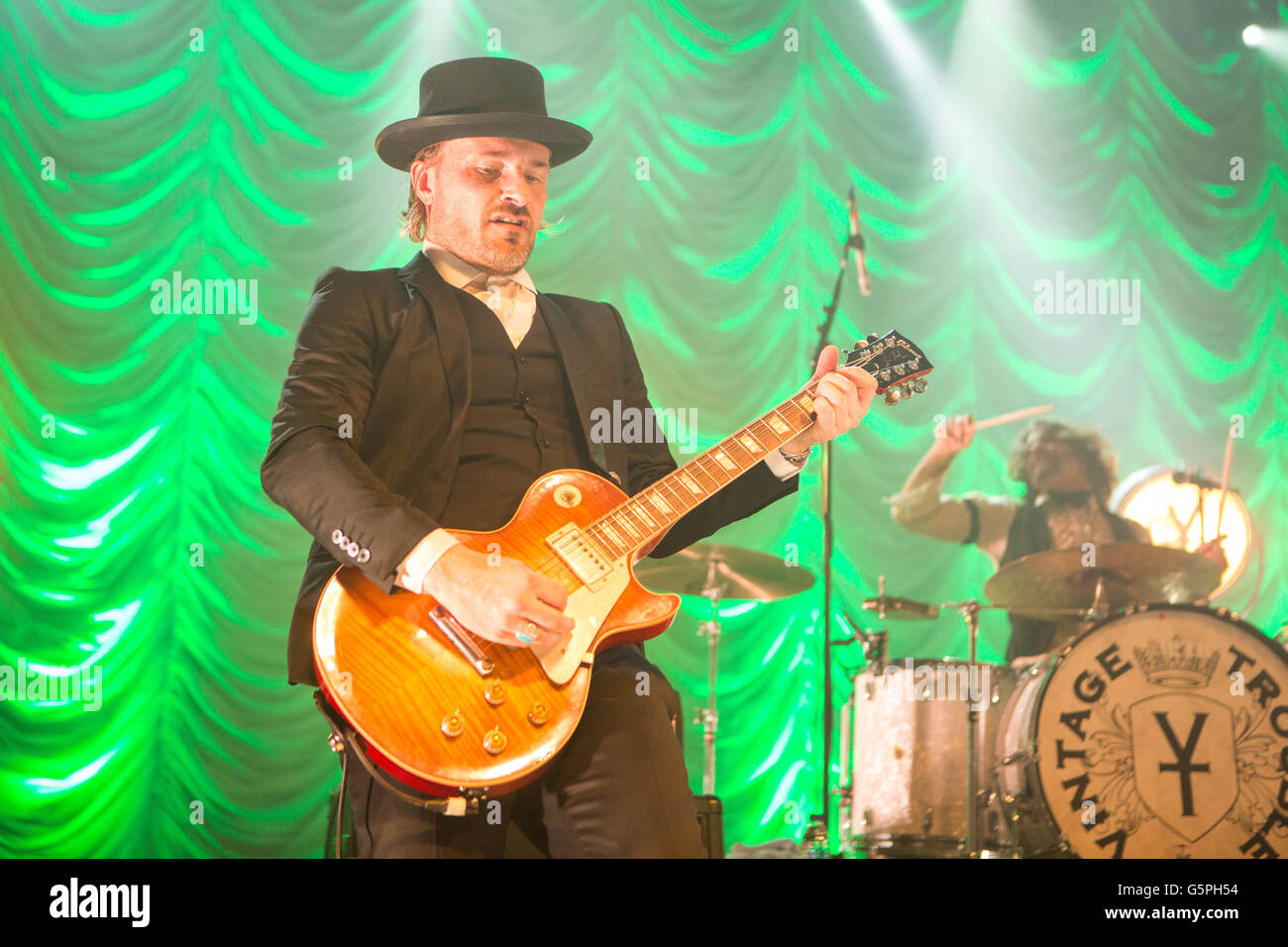 O2 Forum Kentish Town, Kentish Town, London, UK, 22nd June 2016, Vintage Trouble at the O2 Forum Kentish Town, Nalle Colt of Vintage Trouble, Vintage Trouble on their 1 Hopeful Road tour in Kentish Town, London. Credit:  Richard Soans/Alamy Live News Stock Photo