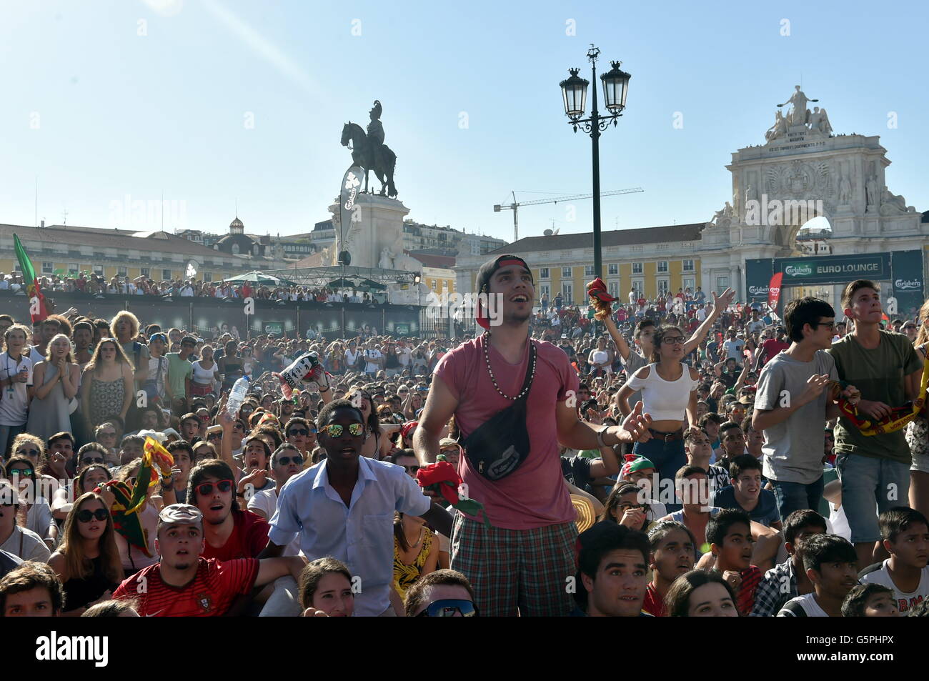 Lisbon. 22nd June, 2016. Portugal football team supporters react as