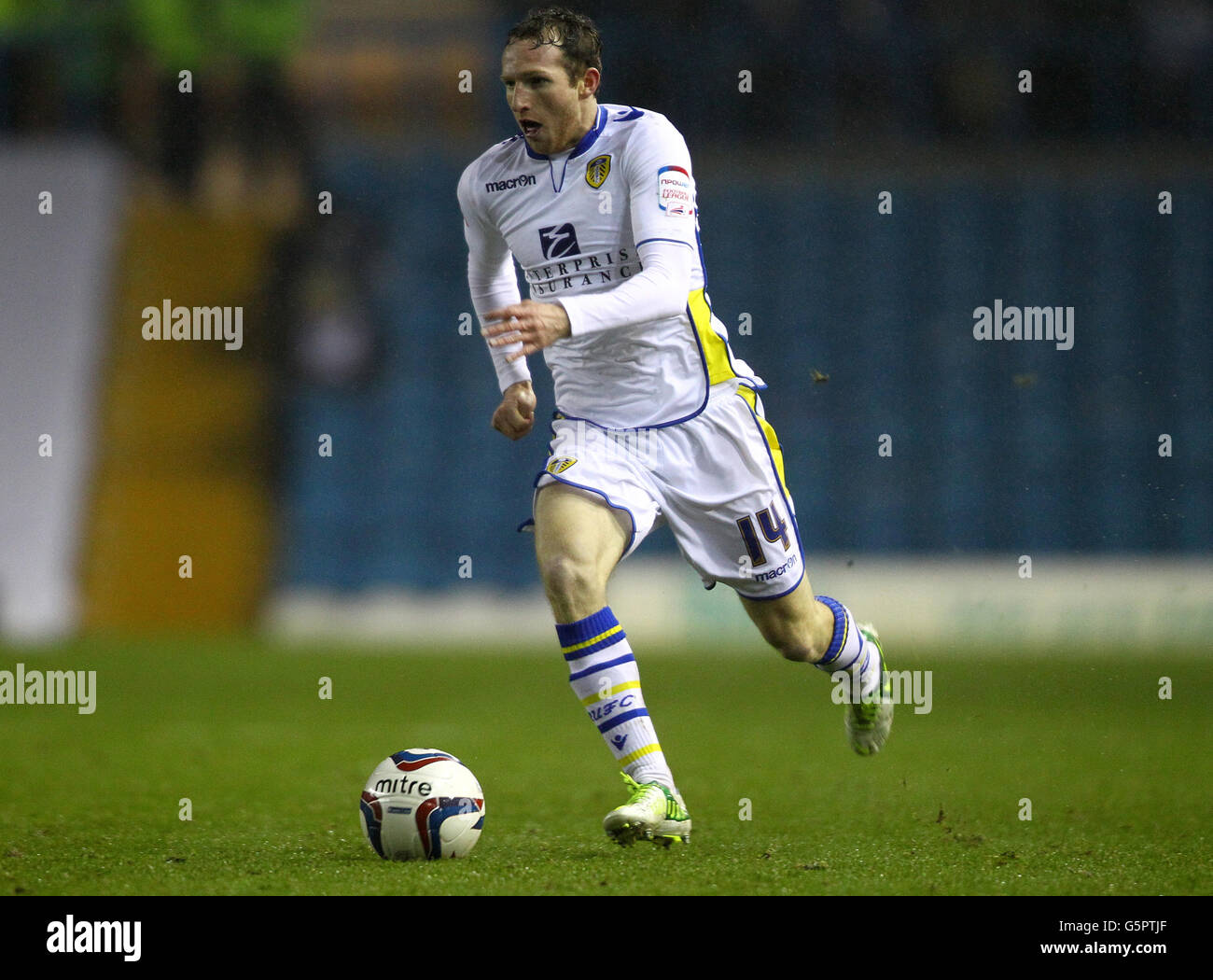 Leeds united chelsea elland road hires stock photography and images