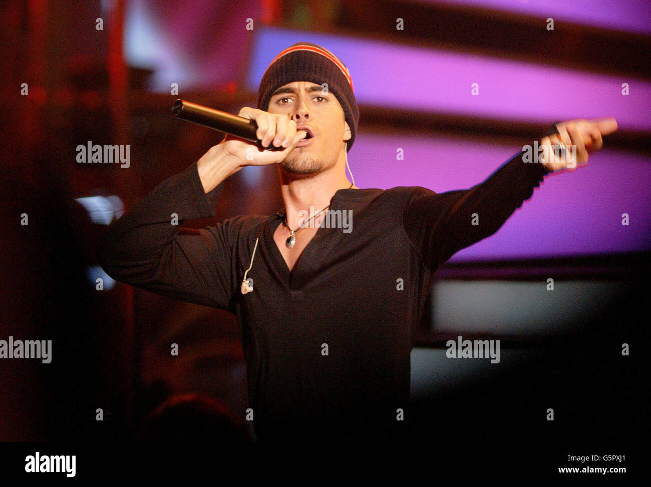 Singer Enrique Iglesisas performs during the World Music Awards at the ...