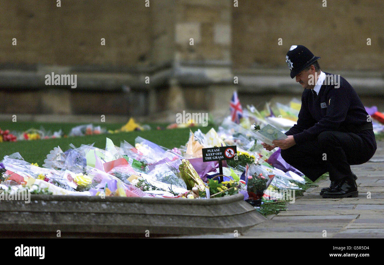 Marking death queen elizabeth hires stock photography and images Alamy