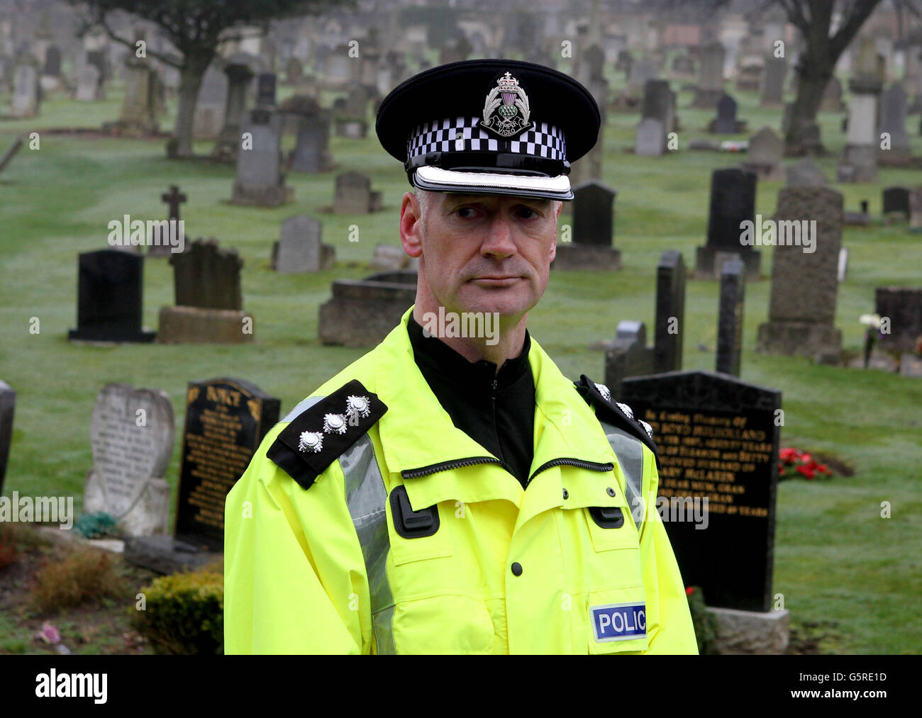 Chief Inspector Kenny Macleod speaks to the media at Old Monkland