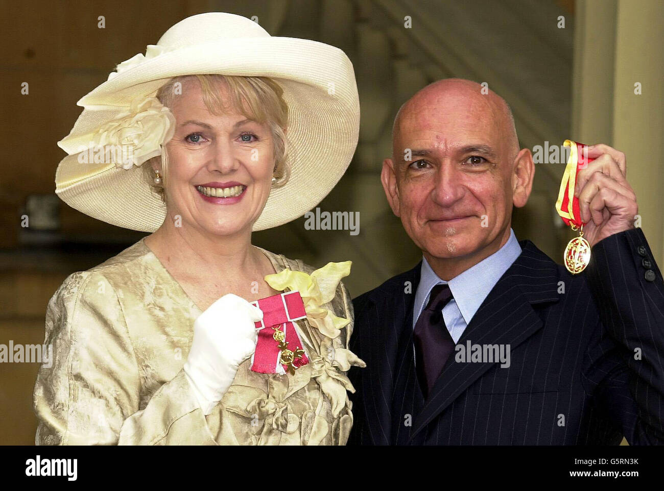 Knighted Actor Actors Knighted By The Queen 60 Photos - Moonagedaydream.film