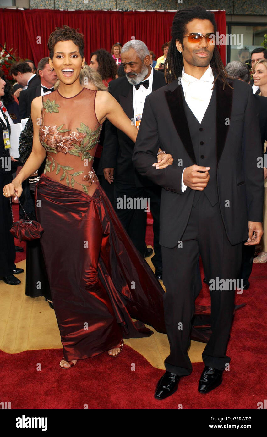 Actress, Halle Berry arriving with her husband Eric Benet at the 74th