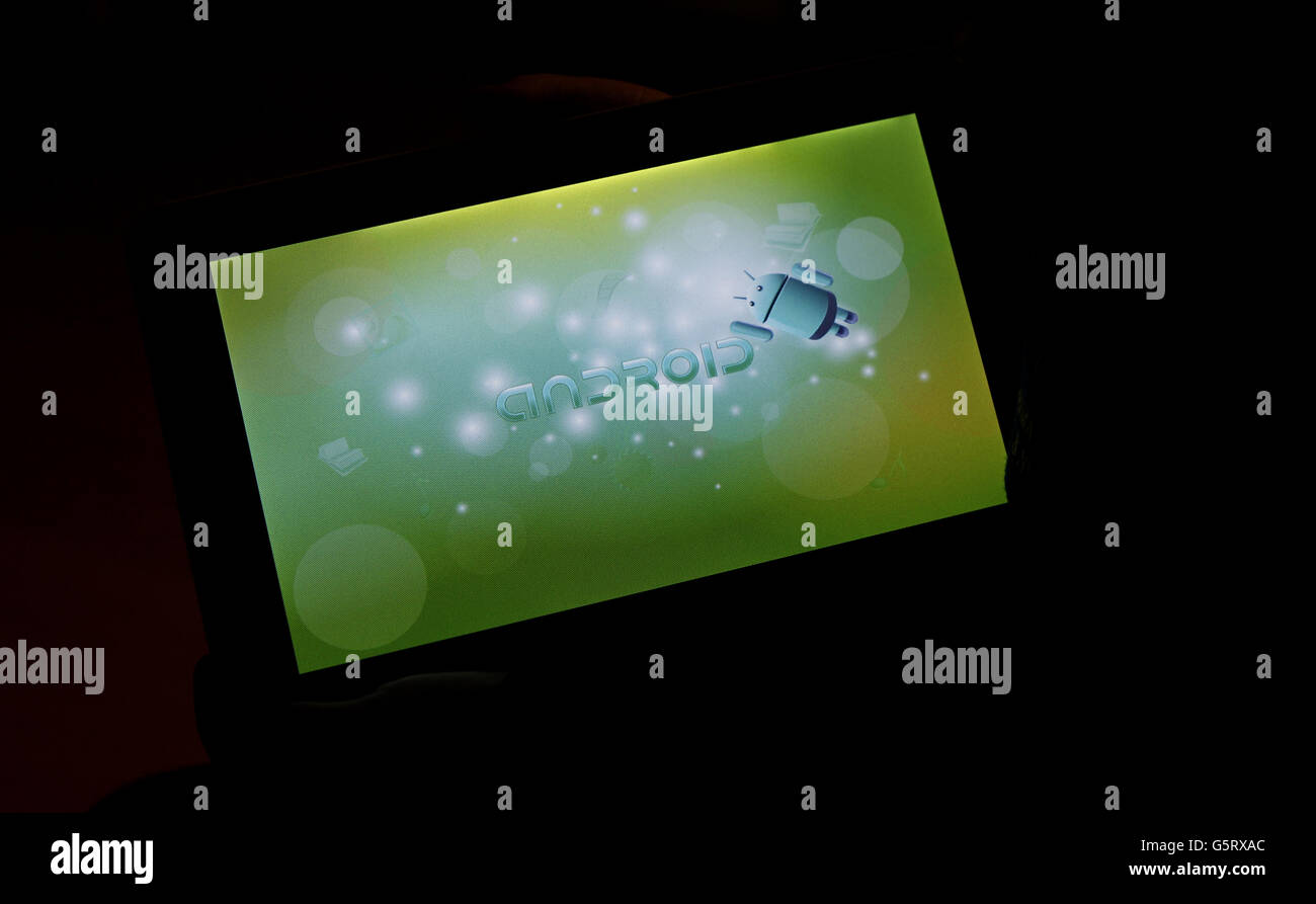 Tablet generic hi-res stock photography and images - Alamy