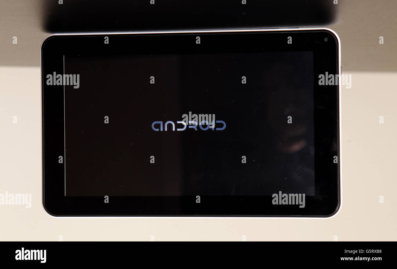 Tablet generic hi-res stock photography and images - Alamy