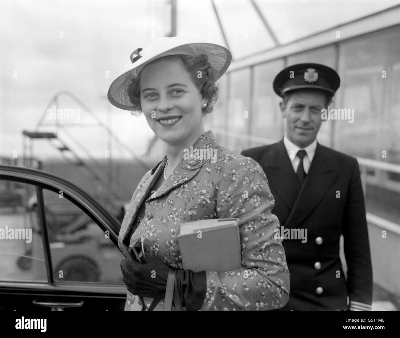 Princess Margarita of Baden, niece of the Duke of Edinburgh, has become engaged to Prince Tomislav of Yugoslavia in London. The Prince, who is a brother of ex-King Peter, has a farm at Petworth, Sussex. Stock Photo