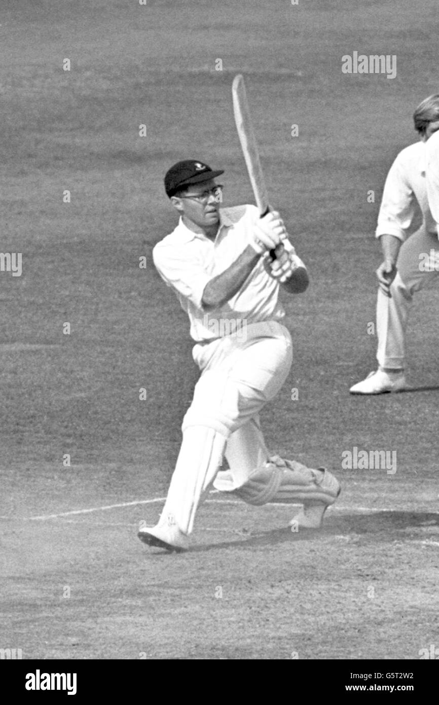 Cricket - South Africa Tour of Great Britain - Middlesex v South Africa - Day Three - Lord's. Peter van der Merwe hits a four for South Africa. Stock Photo