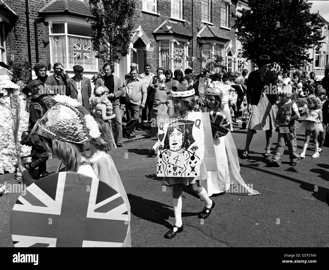 Silver jubilee street party hires stock photography and images Alamy