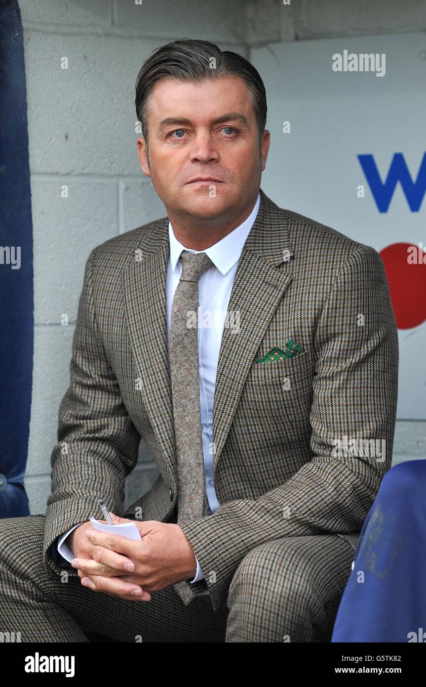 Macclesfield town manager steve king sat on the bench hires stock