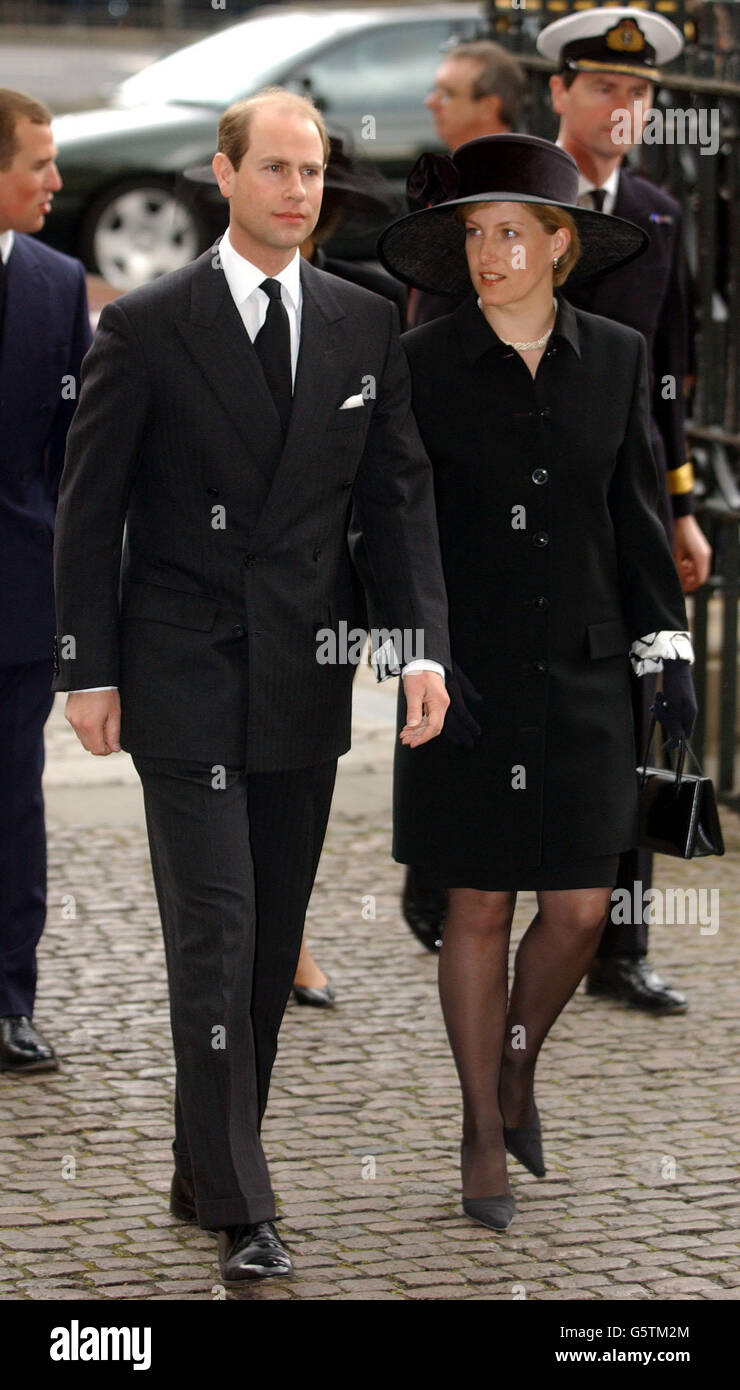 The Earl and Countess of Wessex arrive for Princess Margaret's memorial service at Westminster Abbey, London. Princess Margaret, the younger sister of Britain's Queen Elizabeth II, died on February 9, aged 71. Stock Photo
