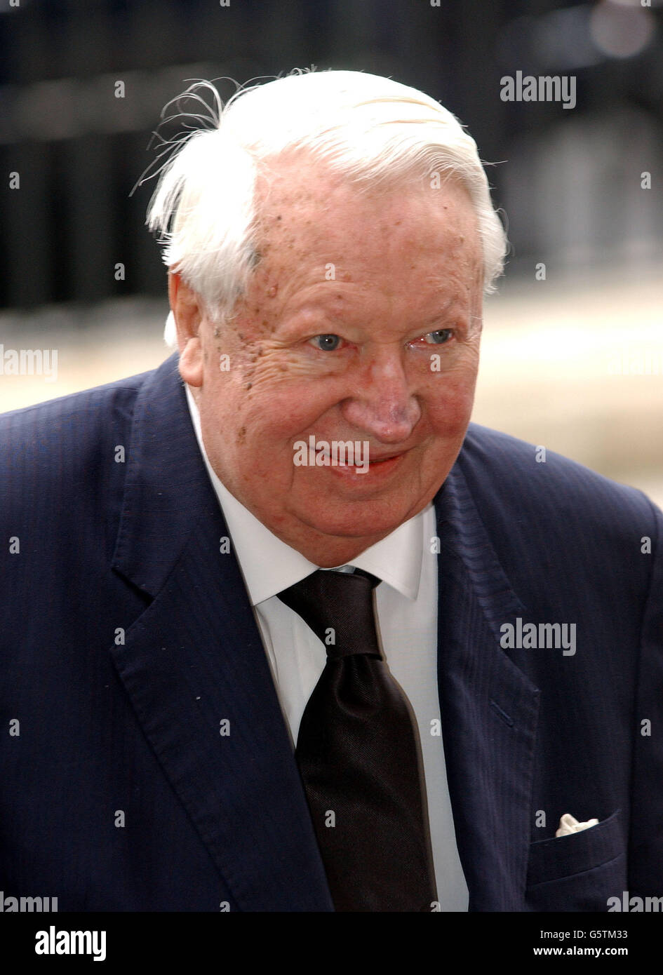 Former Prime Minister Edward Heath arrives for Princess Margaret's memorial service at Westminster Abbey, London. Princess Margaret, the younger sister of Britain's Queen Elizabeth II, died on February 9, aged 71. Stock Photo