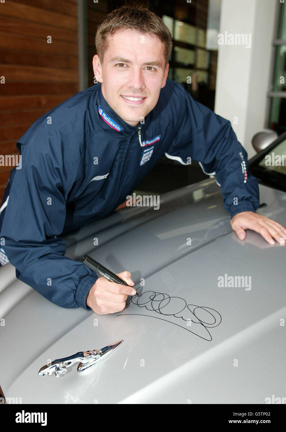 Carte Michael Owen Autographiée – /11 – Topps Futera – Angleterre – Near Mint