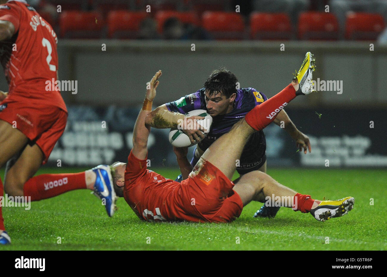 Matty smith wigan warriors rugby hi-res stock photography and images ...
