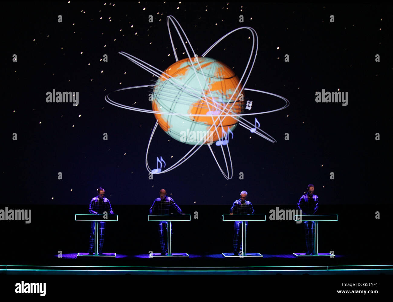 Kraftwerk in concert at the turbine hall of tate modern hires stock