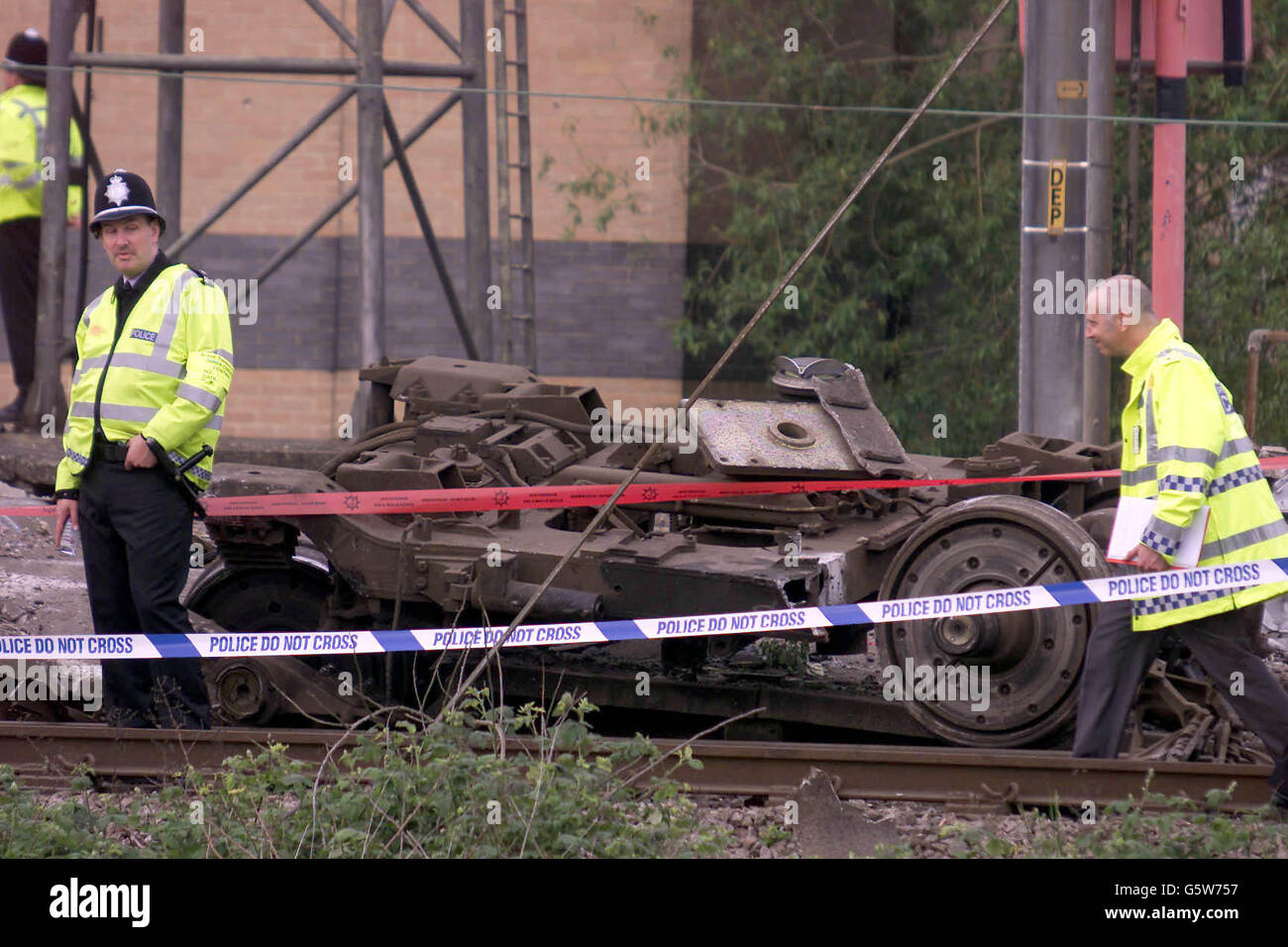 Potters Bar Rail Crash Stock Photo Alamy