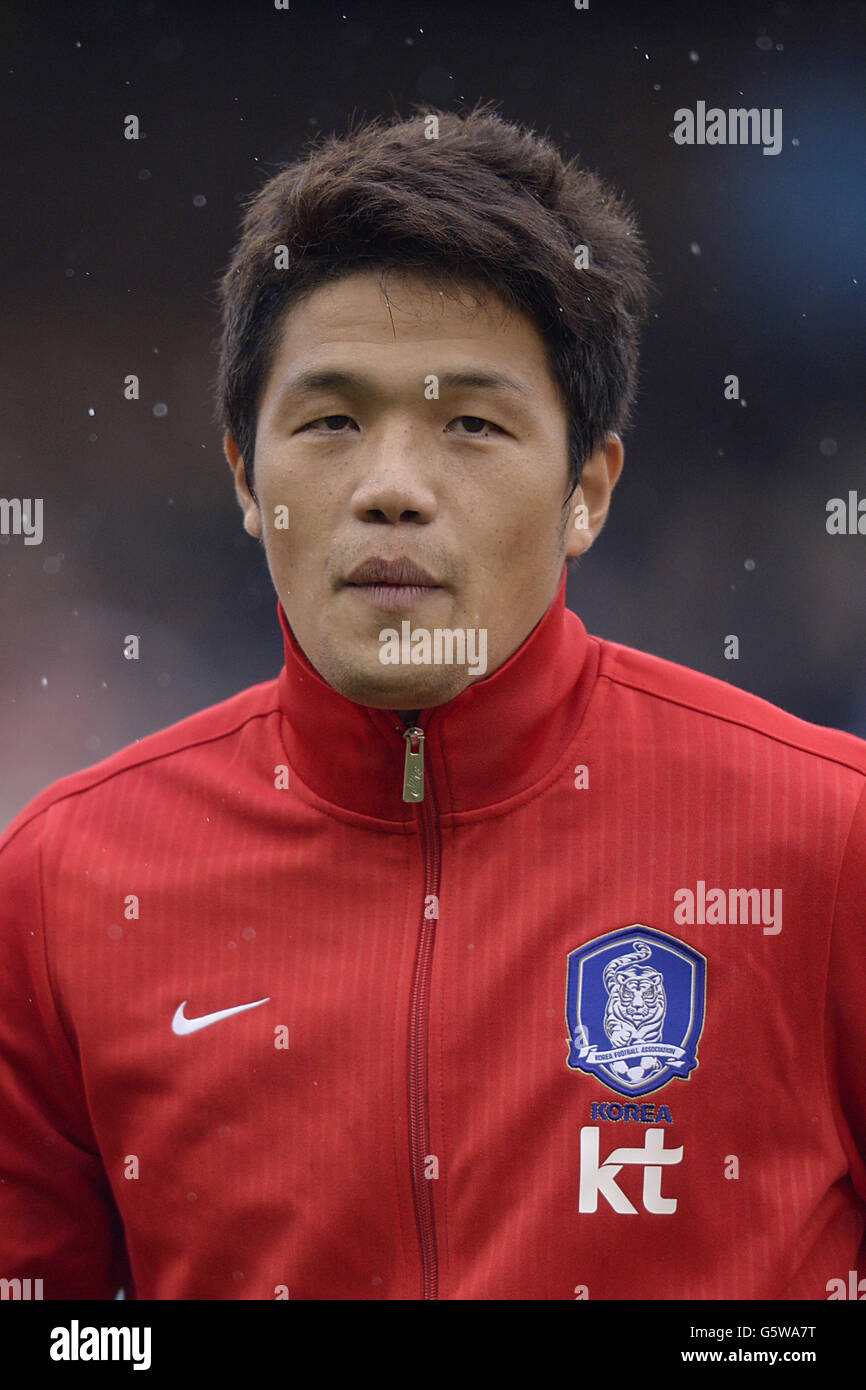 Soccer - International Friendly - Croatia v South Korea - Craven Cottage. Jung Sung-Ryong, South Korea goalkeeper Stock Photo
