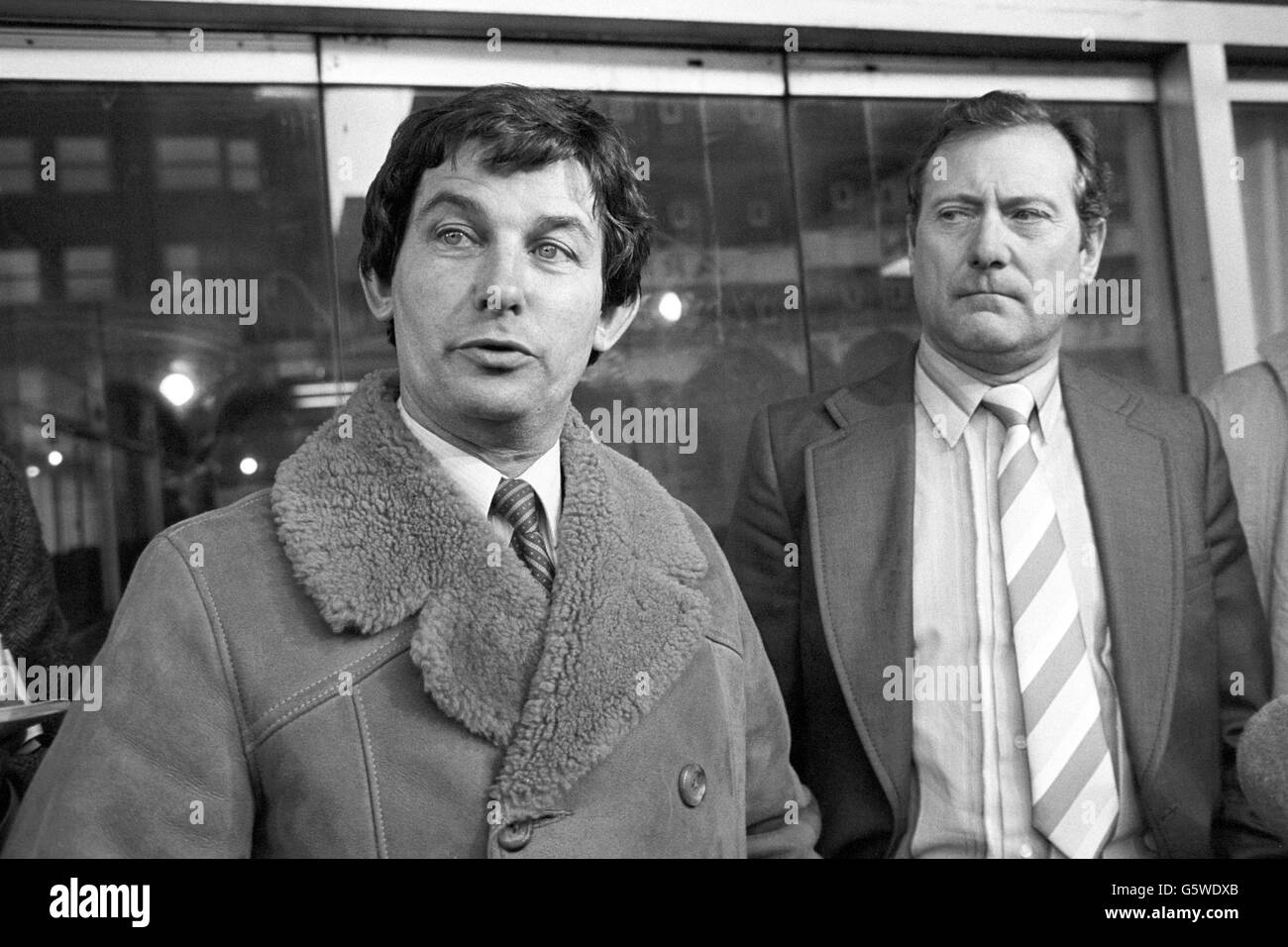 Luton Town executive John Smith (left) and Millwall chief executive Tony Shaw leave the Department of the Environment in London. They met with Sports Minister Neil MacFarlane to discuss the violent clashes at Kenilworth Road during an FA Cup tie between Luton and Millwall. Stock Photo
