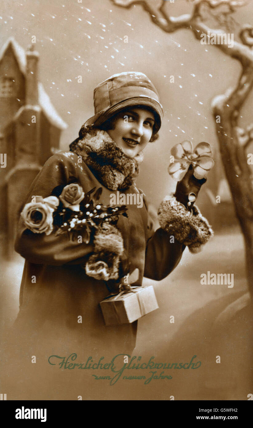 festivities, New Years Eve, 'Herzliche Glückwünsche zum neuen Jahr' (Warmest wishes for the New Year), young woman, picture postcard, Amag picture publisher, 1926, Additional-Rights-Clearences-Not Available Stock Photo