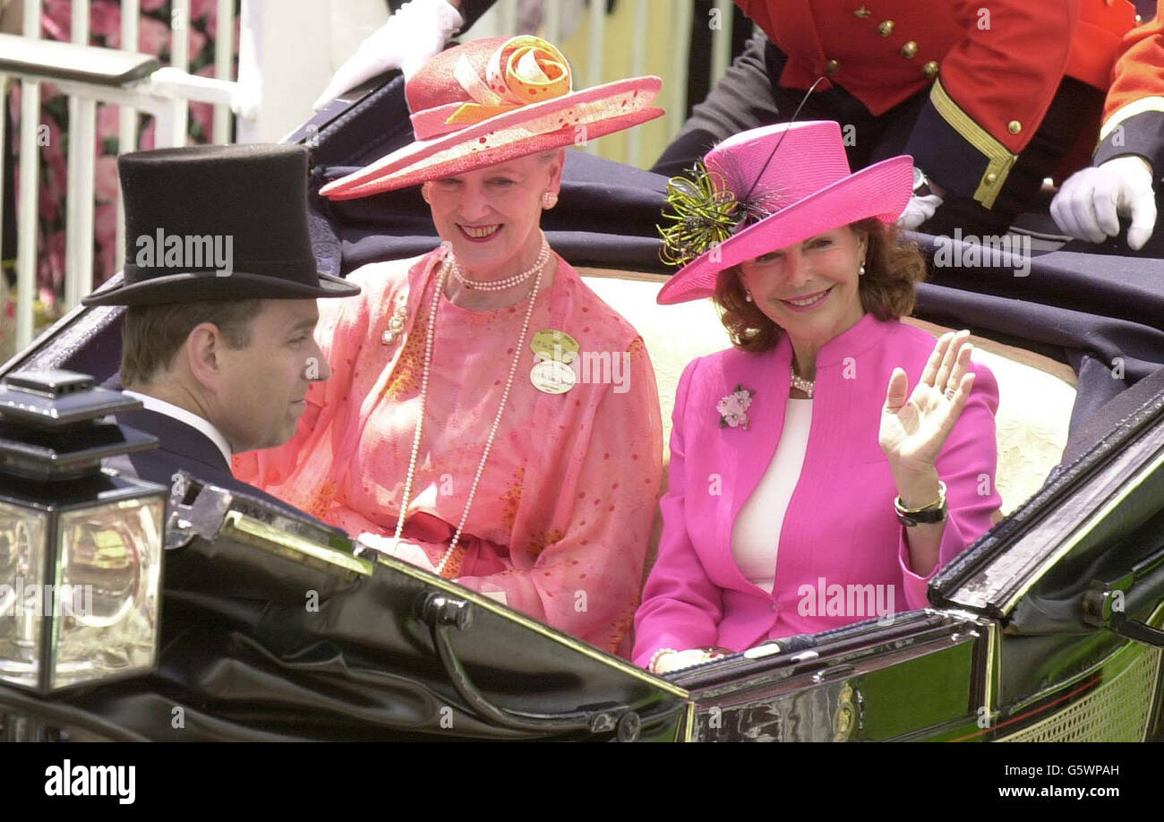 The Queen of Denmark (left) and the Queen of Sweden, with the Duke of