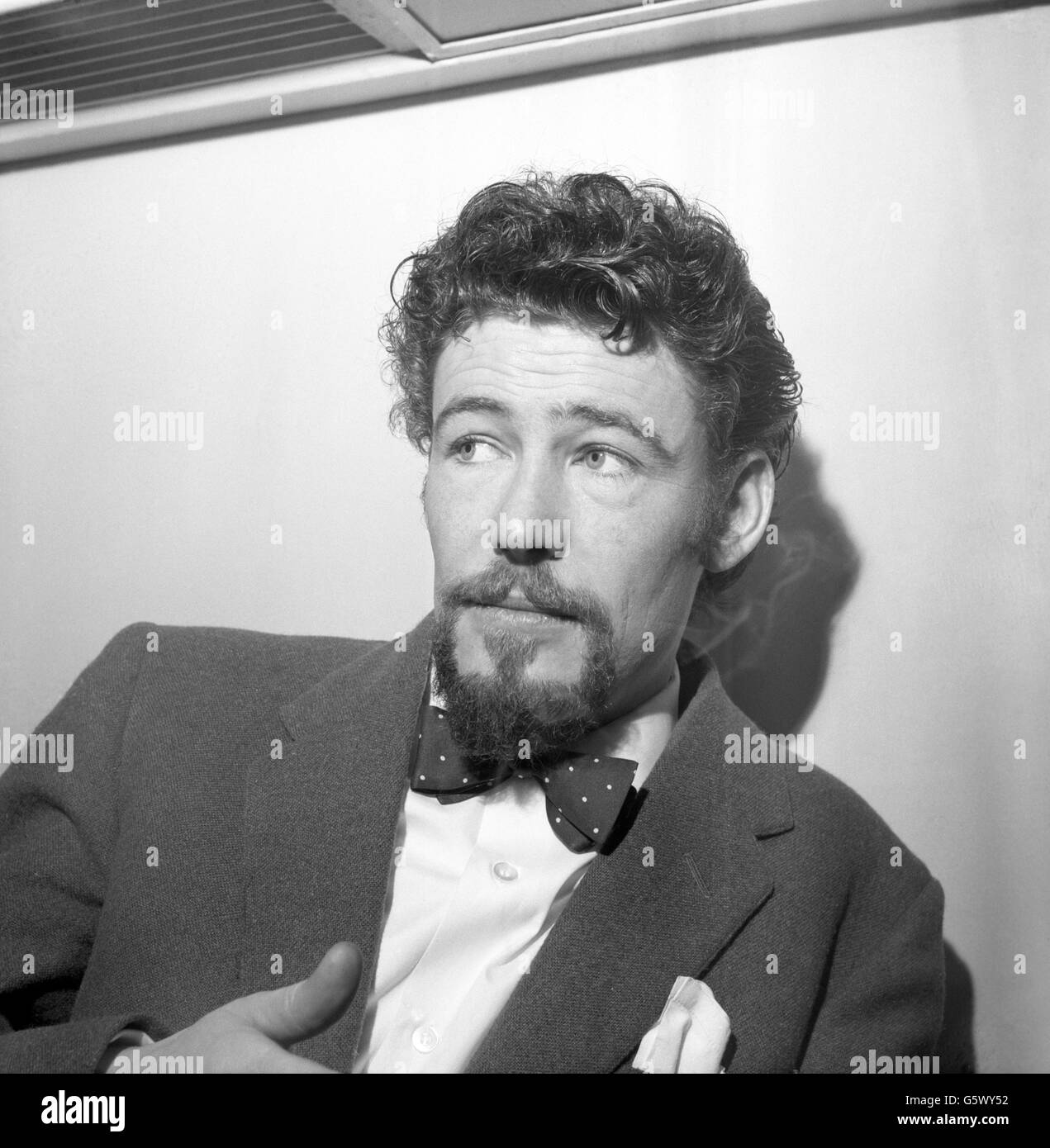 Actor Peter O'Toole at the 8th Showbusiness Awards of the Variety Club of Great Britain, where he received the Stage Actor of the Year 1959 award for his performance in 'The Long and the Short and the Tall'. Stock Photo