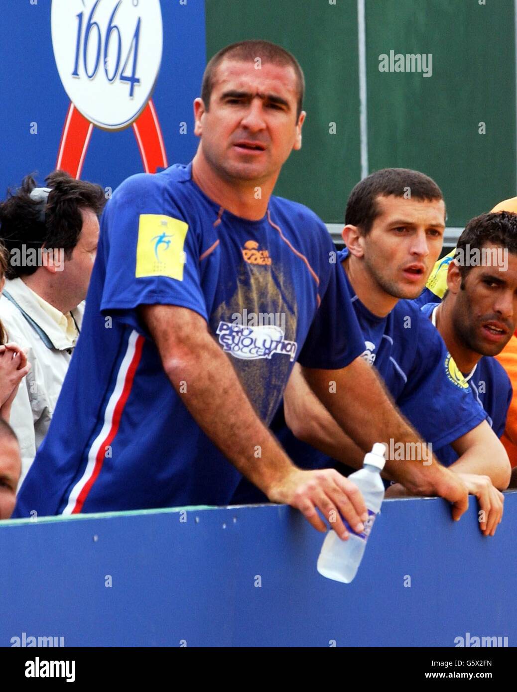 eric cantona beach soccer