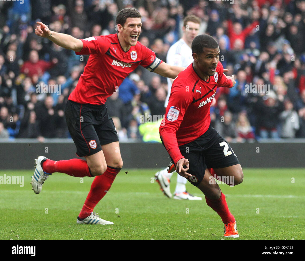 Cardiff City's Fraizer Campbell celebrates scoring his and his sides ...