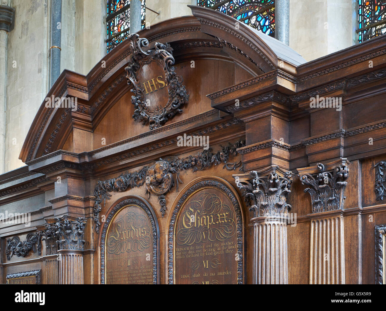 Temple Church in the City of London; the Reredos carved by William Emmett in the 1680s. Stock Photo