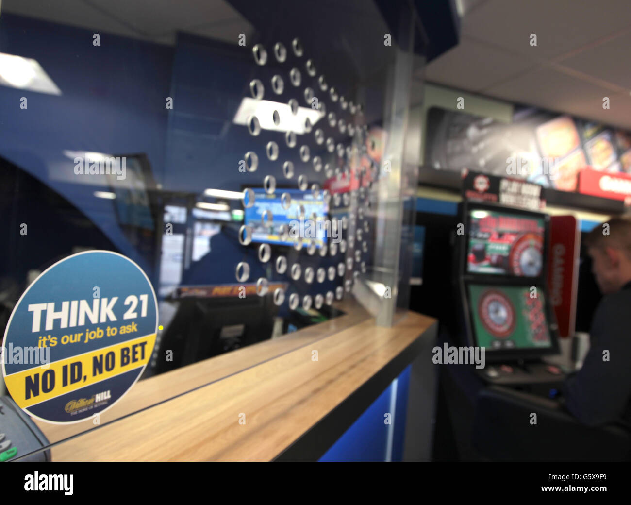 William hill bookmakers shop opening london bridge hi-res stock ...