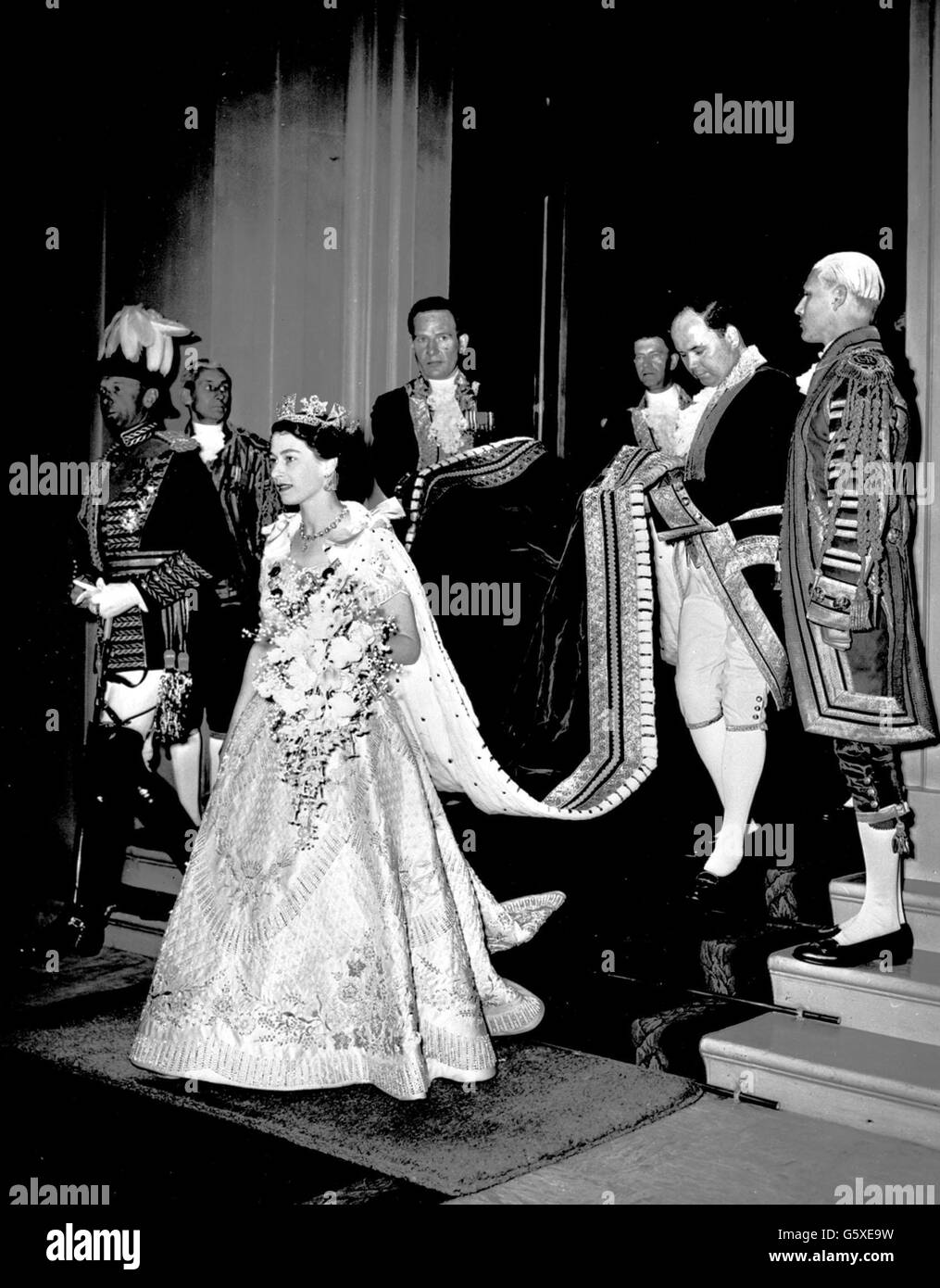 Queens coronation bouquet hi-res stock photography and images - Alamy