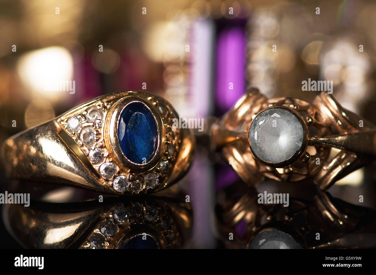 Designer Classic 14K Black Gold Three Stone Princess Blue Topaz Blue  Sapphire Engagement Ring Wedding Band Set R500S-14KBGBSBT | Caravaggio  Jewelry