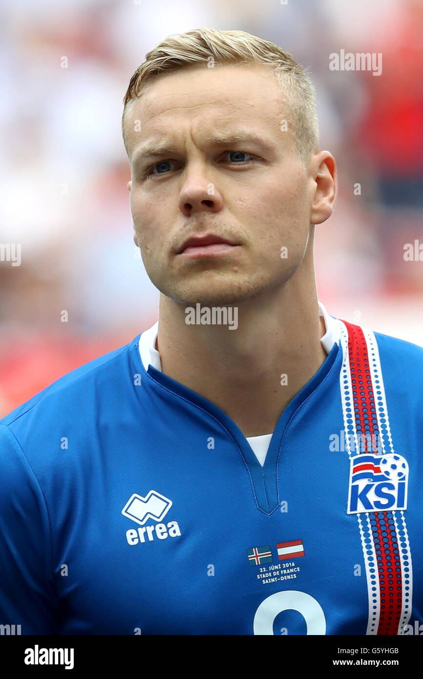 Iceland's Kolbeinn Sigthorsson during the Euro 2016, Group F match at the Stade de France, Paris. PRESS ASSOCIATION Photo. Picture date: Wednesday June 22, 2016. See PA story SOCCER Iceland. Photo credit should read: Owen Humphreys/PA Wire. Stock Photo