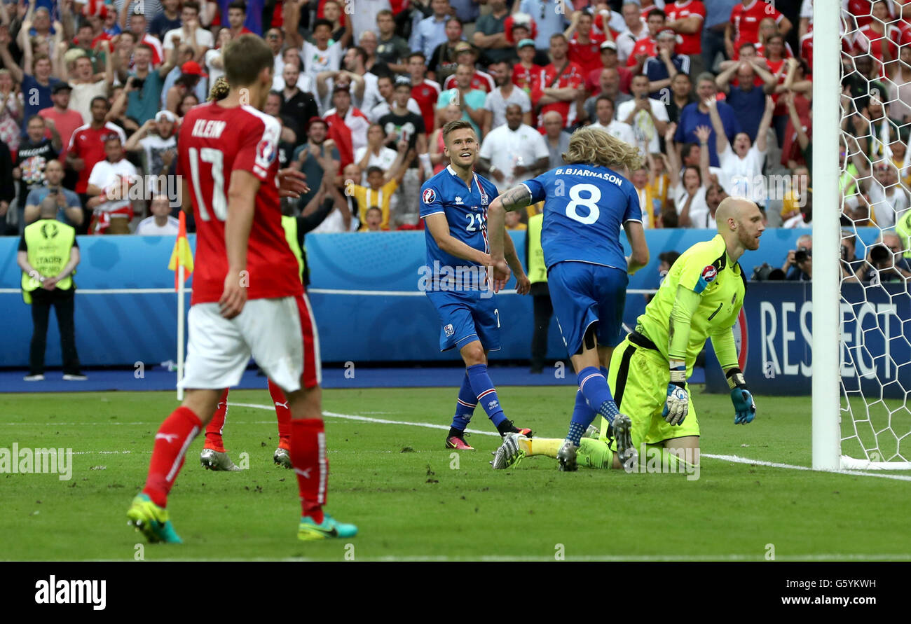 Iceland's Arnor Ingvi Traustason (21) celebrates after scoring his side's second goal of the game during the Euro 2016, Group F match at the Stade de France, Paris. Stock Photo