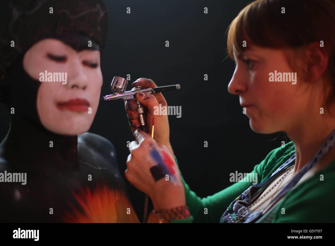 Bodypainting model hires stock photography and images Alamy