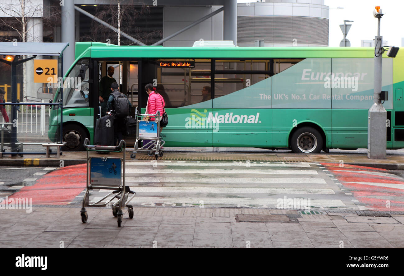 Shuttle bus at heathrow hires stock photography and images Alamy