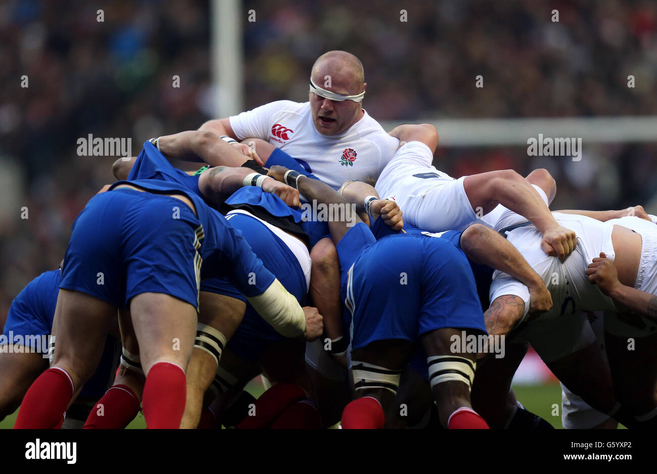 Rugby scrum hi-res stock photography and images