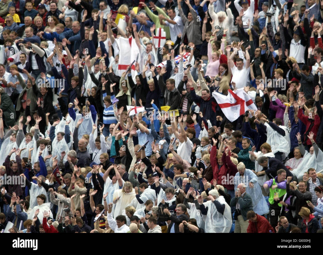 Commonwealth Games crowd Stock Photo - Alamy