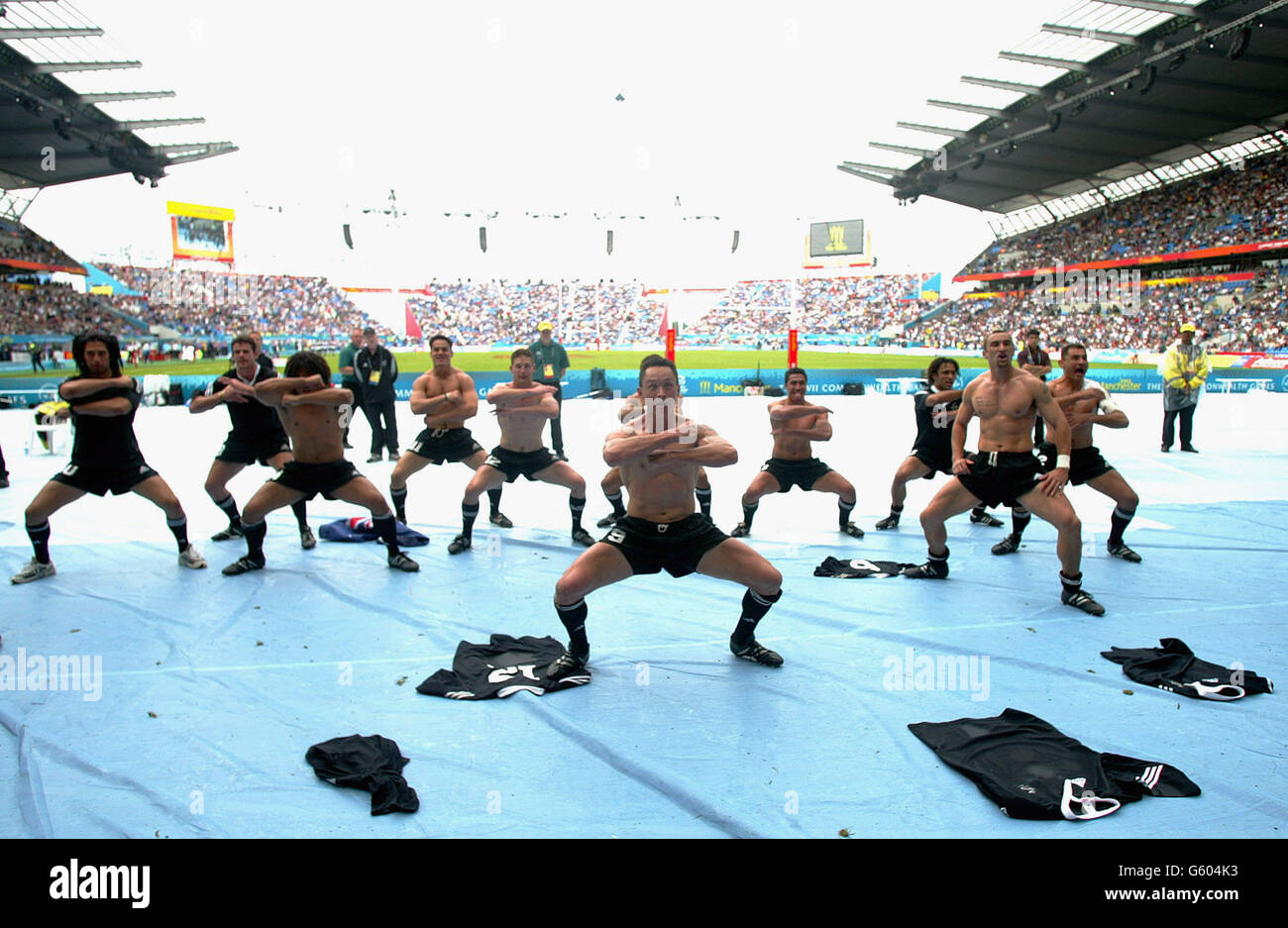 Rugby union ritual dance hi-res stock photography and images - Alamy
