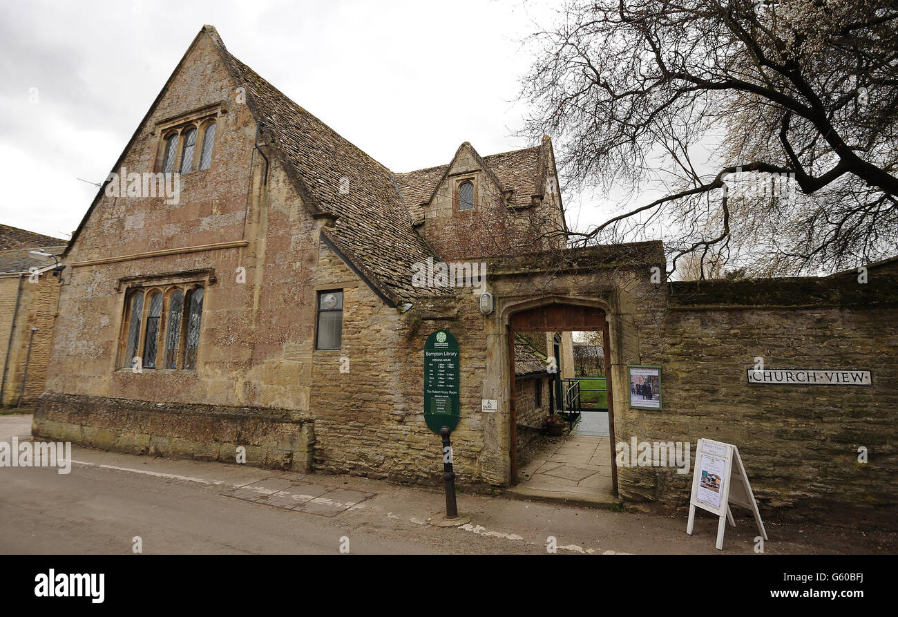 Downton Abbey filming locations Bampton Village Stock Photo Alamy