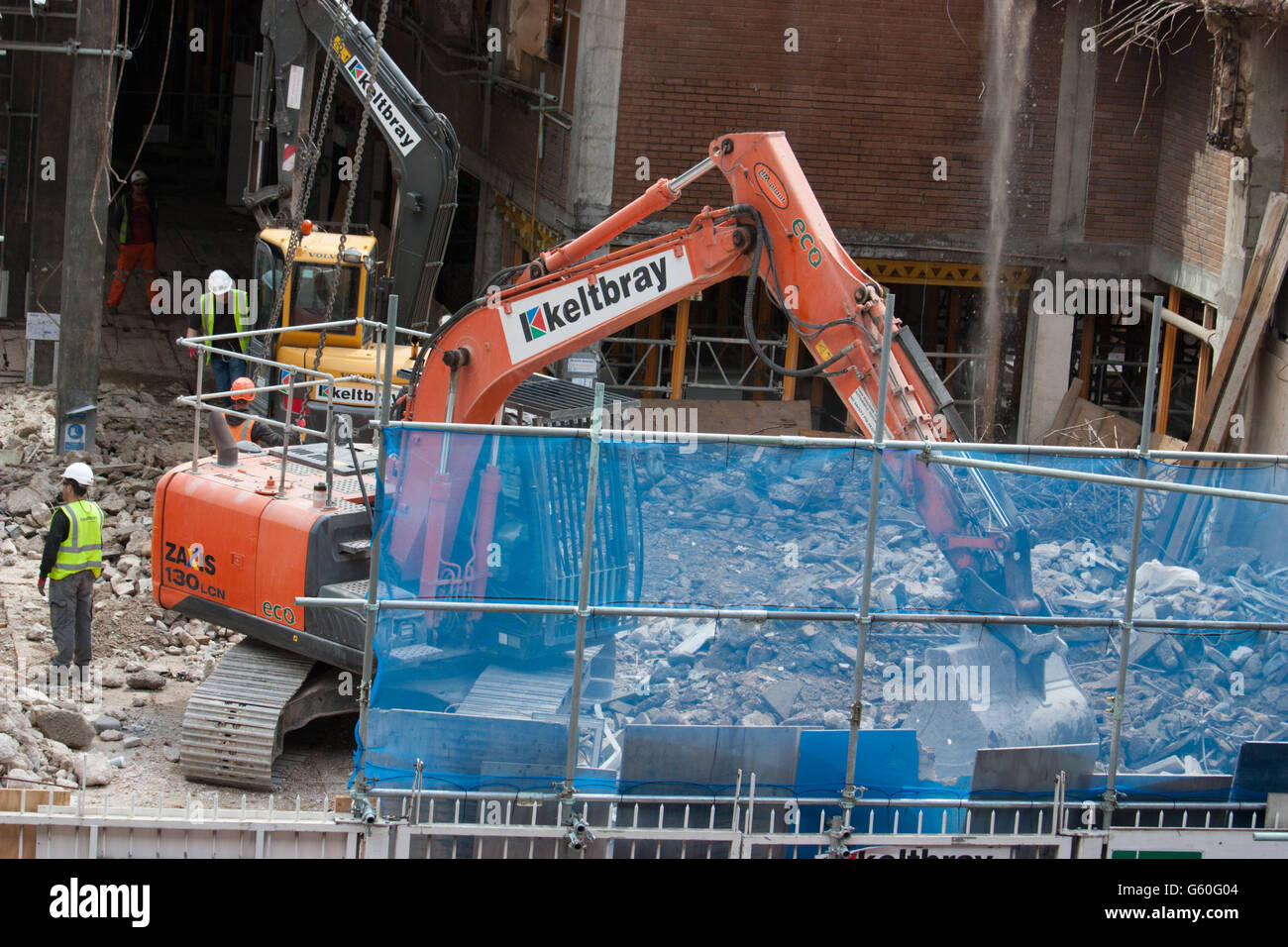 Land Securities property. Demolition on 21 Moorfield, demolition in the City, Stock Photo