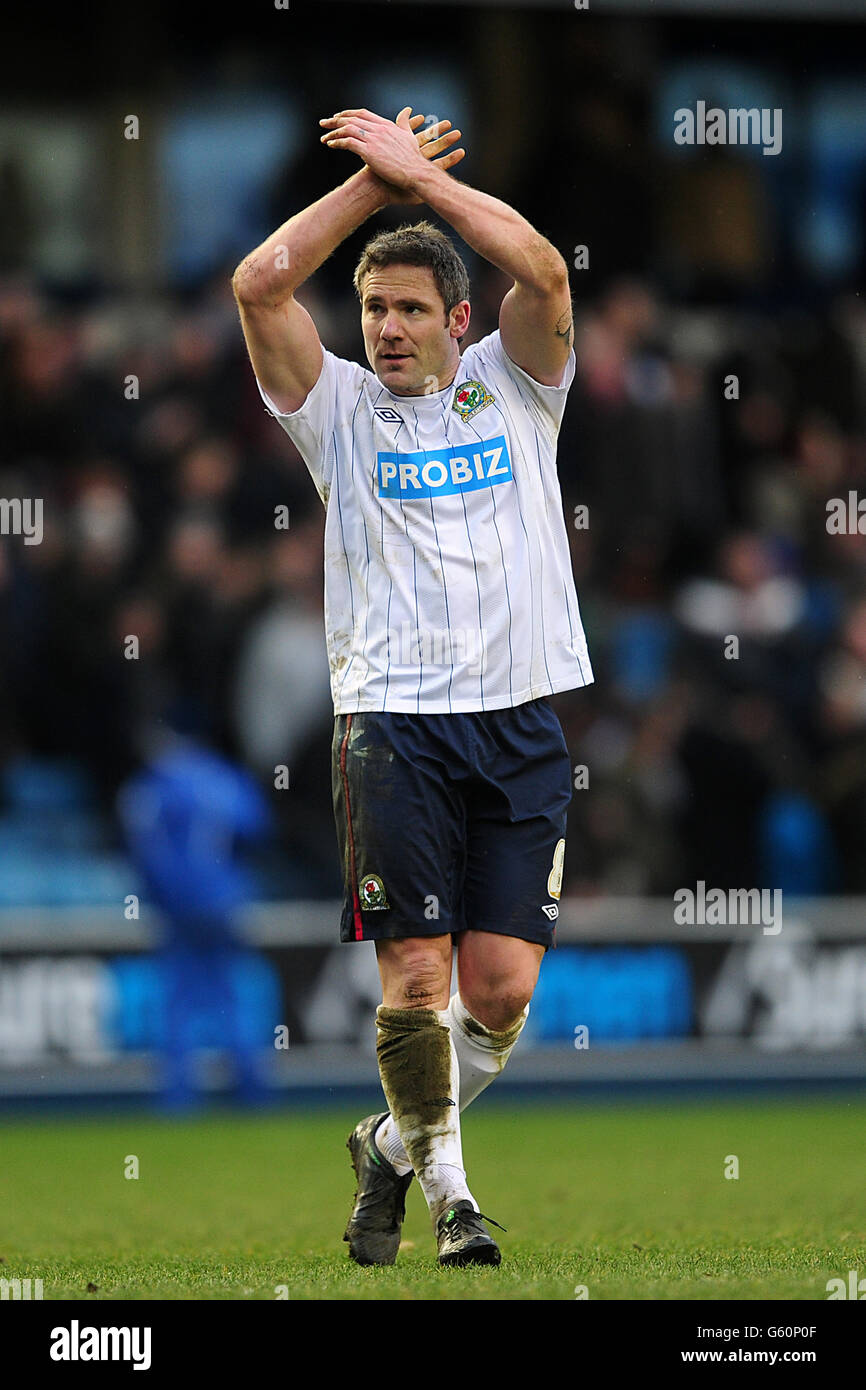 Millwall's Danny Shittu and Blackburn Rovers' Leon Best battle for the ball  Stock Photo - Alamy