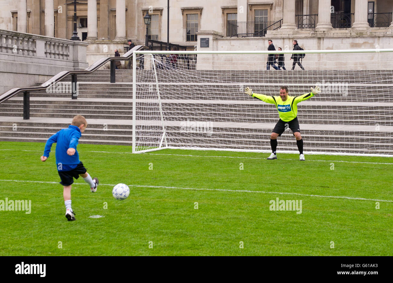 Pop up pitch in Trafalgar Square Stock Photo Alamy