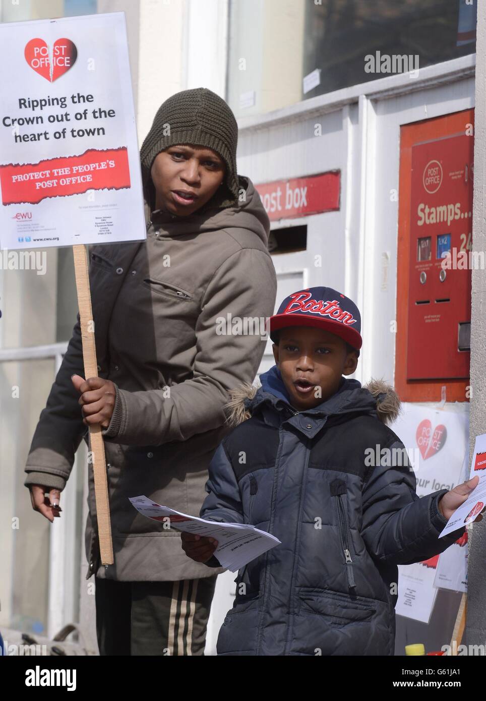Post Office workers go on strike Stock Photo Alamy