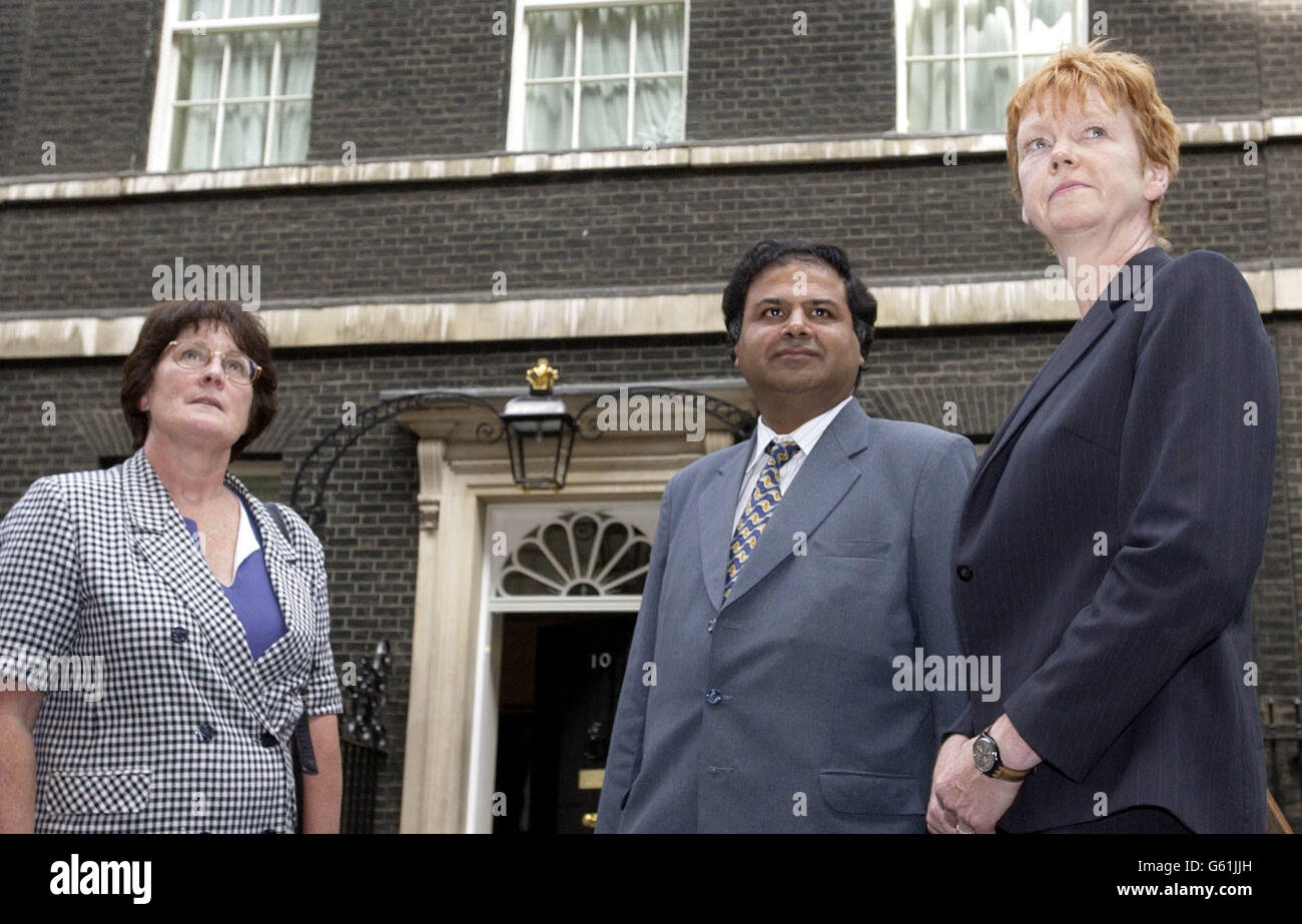 Teeside MP's, Dari Taylor (left), Ashok Kumar (centre) and Vera Baird (right) handed in a petition containing the signatures of 3700 people from the Teeside area at No.10 Downing Street, London. * The MP's presesented the petition, which called for tighter controls of air guns, (including the banning of ownership by youngsters), with a personal letter from the parents of Matthew Sheffield, a 14-year-old from Eaglescliffe, who was tragically killed when accidently shot with an air gun by a close friend. Stock Photo