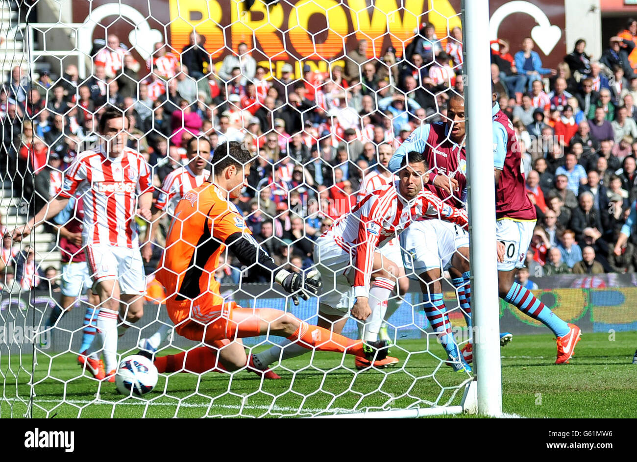 Soccer - Barclays Premier League - Stoke City v Aston Villa - Britannia Stadium Stock Photo