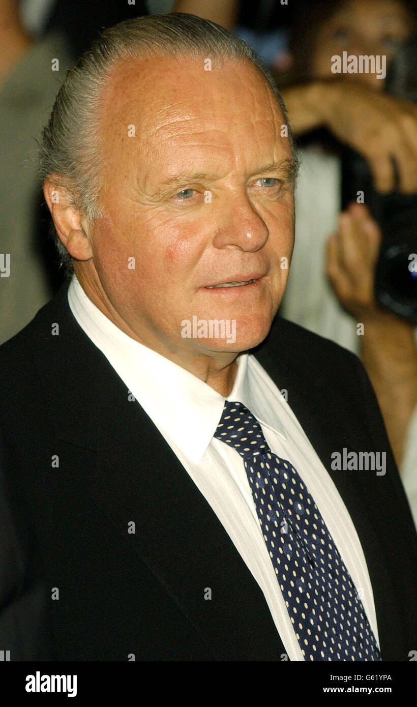 Actor Sir Hopkins for the film premiere of "Red Dragon" at the Ziegfield theatre in New York City Stock Photo - Alamy