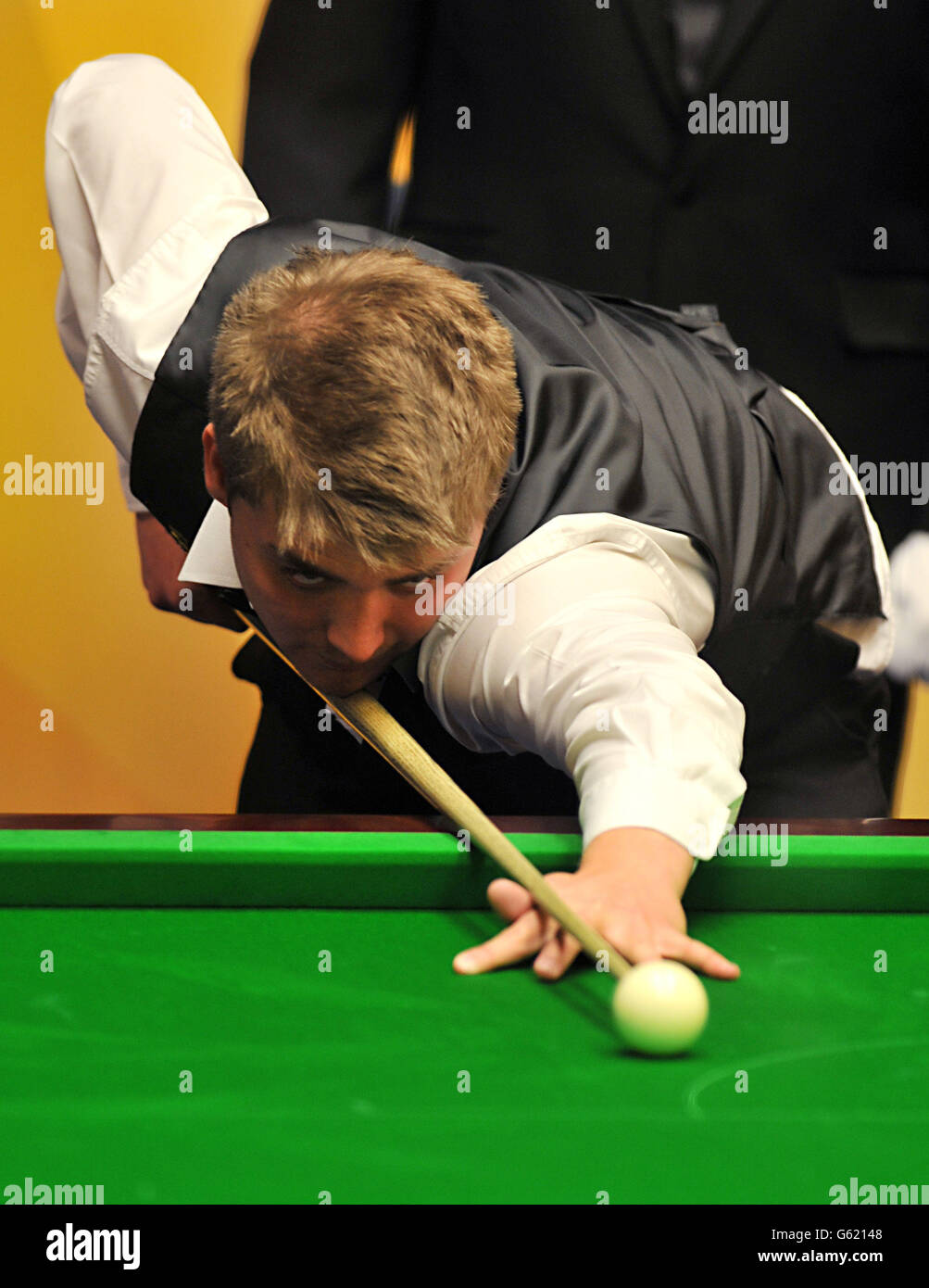 Michael White in action during his first round match against Mark Williams during the Betfair World Championships at the Crucible, Sheffield. Stock Photo